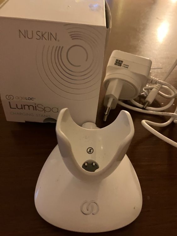 Station D’accueil + Chargeur Nu Skin LumiSpa AgeLOC – Original, Pièce N°310045, Peut Avoir Des Micro-rayures