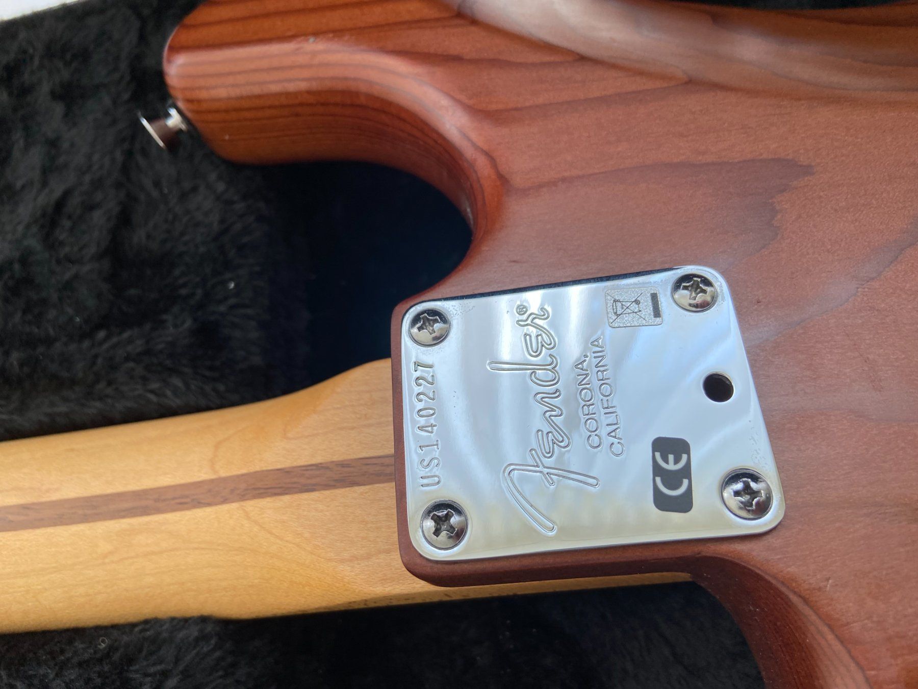 Fender Strumenti musicali: Fender Stratocaster USA – Usato da Zürich venduto da Maki8 3