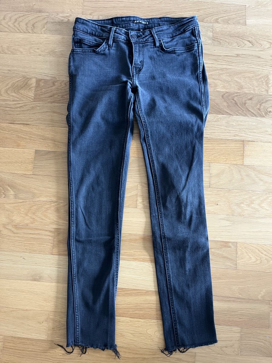 Levi's Jeans: Levi's Jeans, Gr. 28 – Gebraucht aus Frauenfeld von heyLani
