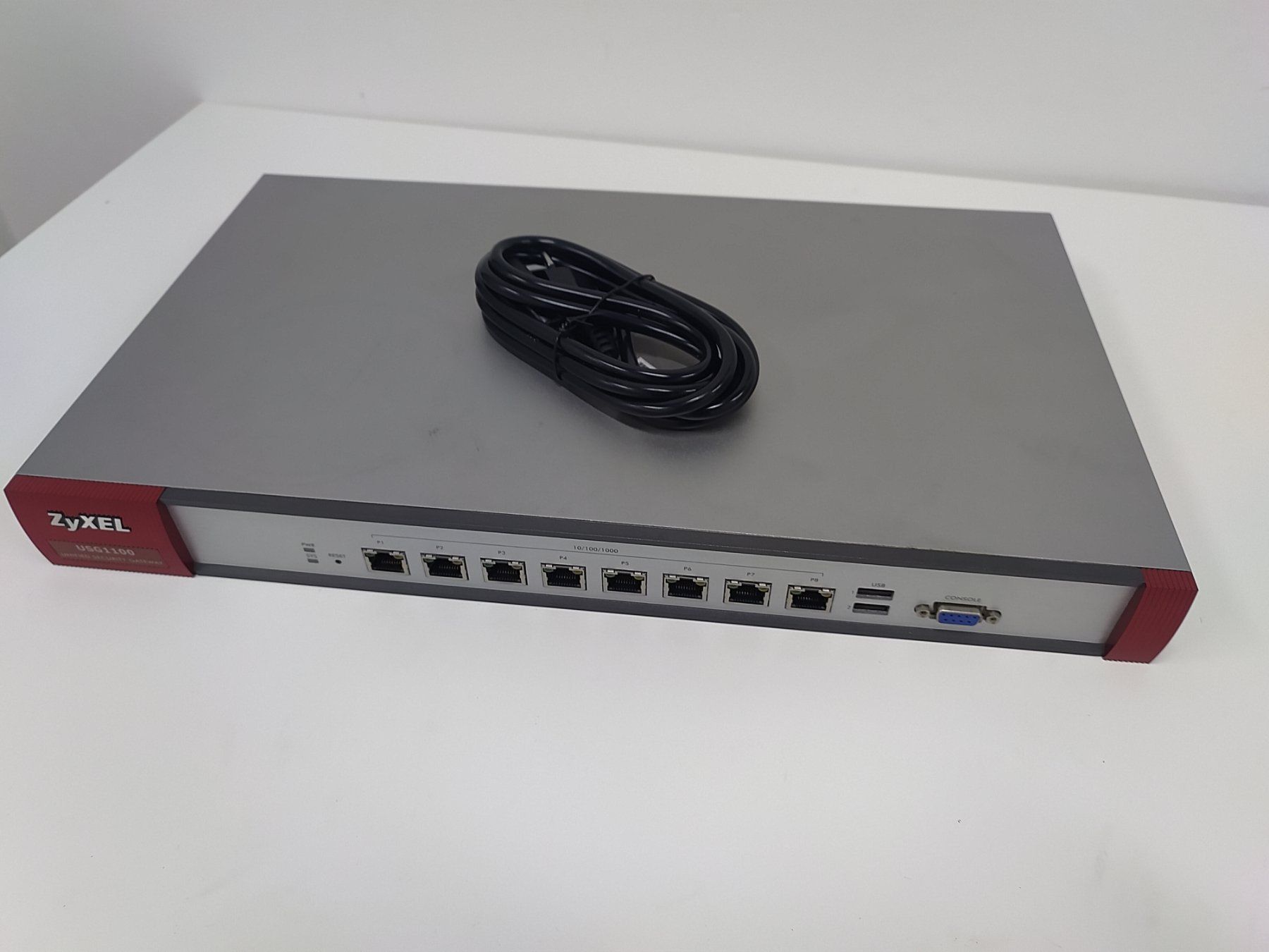 Zyxel Firewall: Zyxel USG 1100 Firewall – Gebraucht aus Wald ZH von Acl