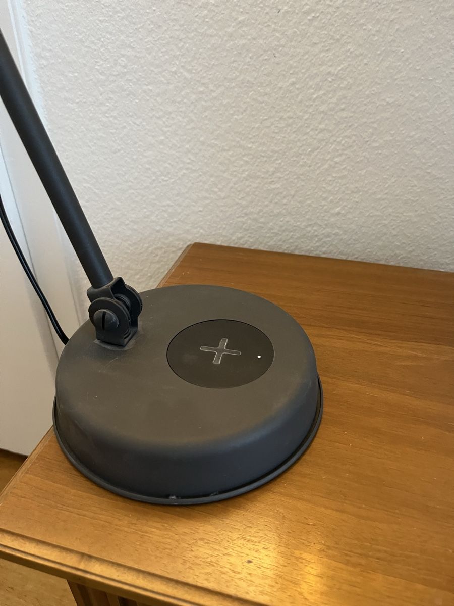 Ikea Lampade: Ikea Büro- oder Nachttischlampe – Usato da Bern venduto da patrickpfaeffli 3