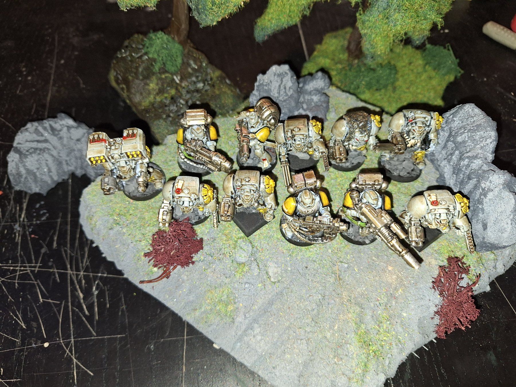 Statuette: Warhammer 40k Space Marines - 11 Terminators, bemalt – Usato da Recherswil venduto da Toby.sk55 1