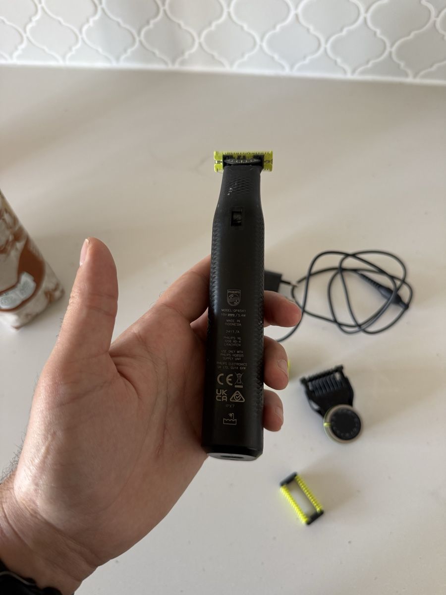 Action Cam: OneBlade Pro 360 Face + Body with all accesories – Nuovo (secondo la descrizione) da Zürich venduto da Franciscoperez 3