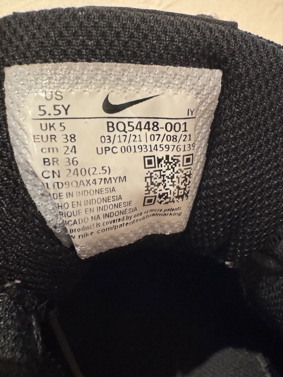 Nike Herrenschuhe: Nike Turnschuhe schwarz – Gebraucht aus Aristau von Rpolanski 2
