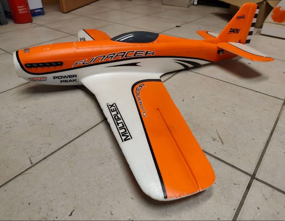 Funracer Multiplex, tolles RC Modellflugzeug mit Spassfaktor (Gebraucht ...