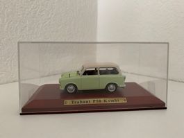 Trabant P50 Kombi DDR 1:43 Vitrine 1