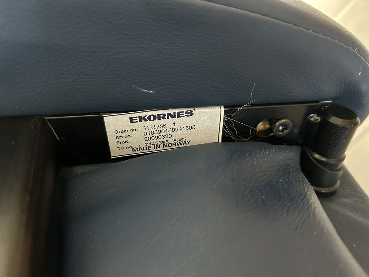 Stressless Sessel: Stressless Sessel mit Hocker Leder dunkelblau gebraucht – Gebraucht aus Lanzenhäusern von vic63 8