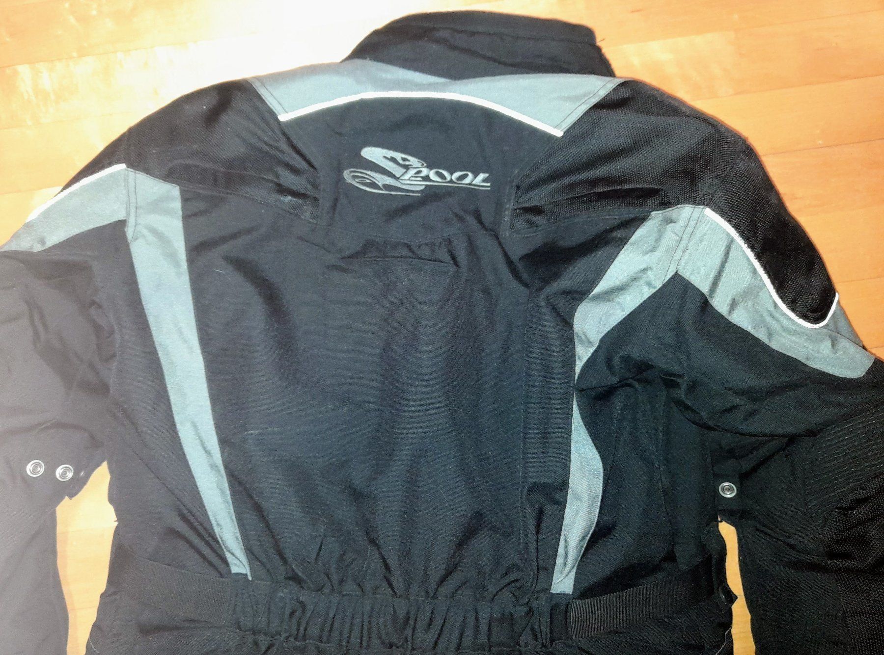 Jacken: Motorradjacke Spool Grösse 52/L – Gebraucht aus Waltenschwil von alfarumore 2