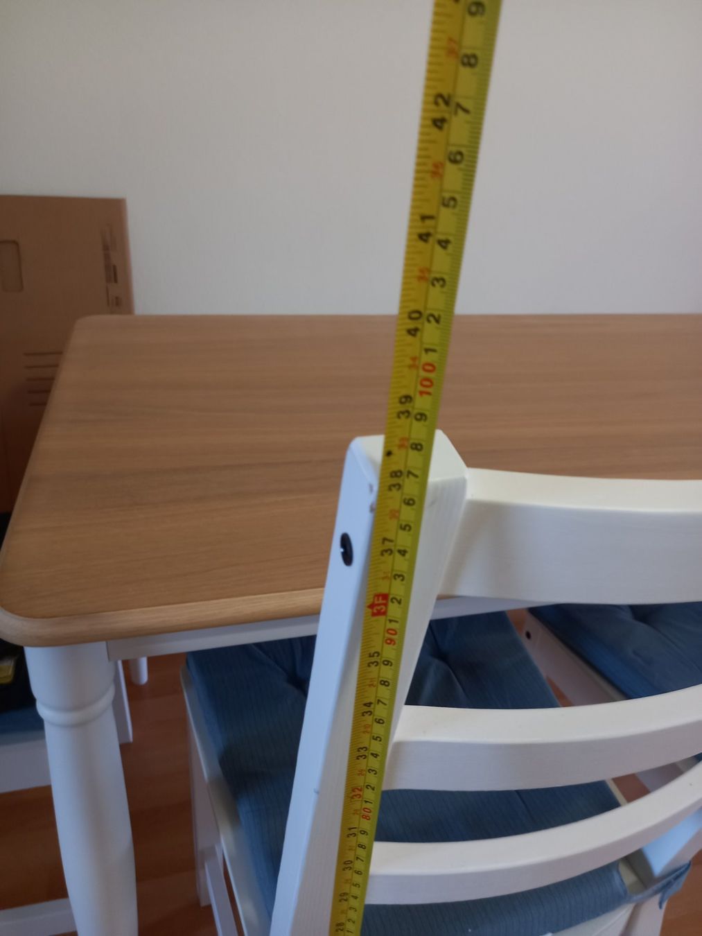 Ikea Set de table et chaises: Kombination Tisch, 4 Stühle und Sitzbank – D'occasion à Lyssach par korgull 8