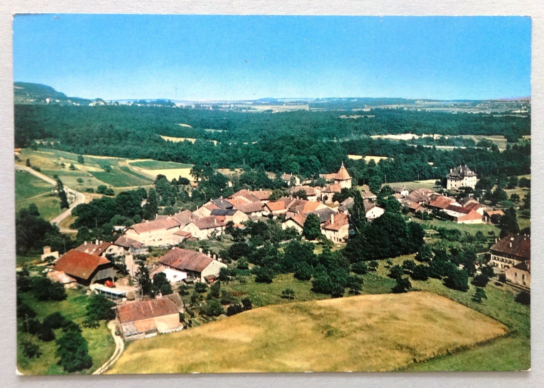 Cartoline postali: Genolier - Vue aérienne – Usato da Fétigny venduto da Billy2miny