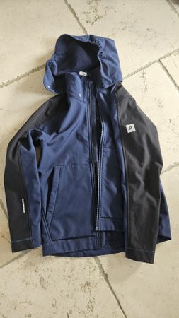 Veste softshell Reima bleu et noir taille 158 cm enfant