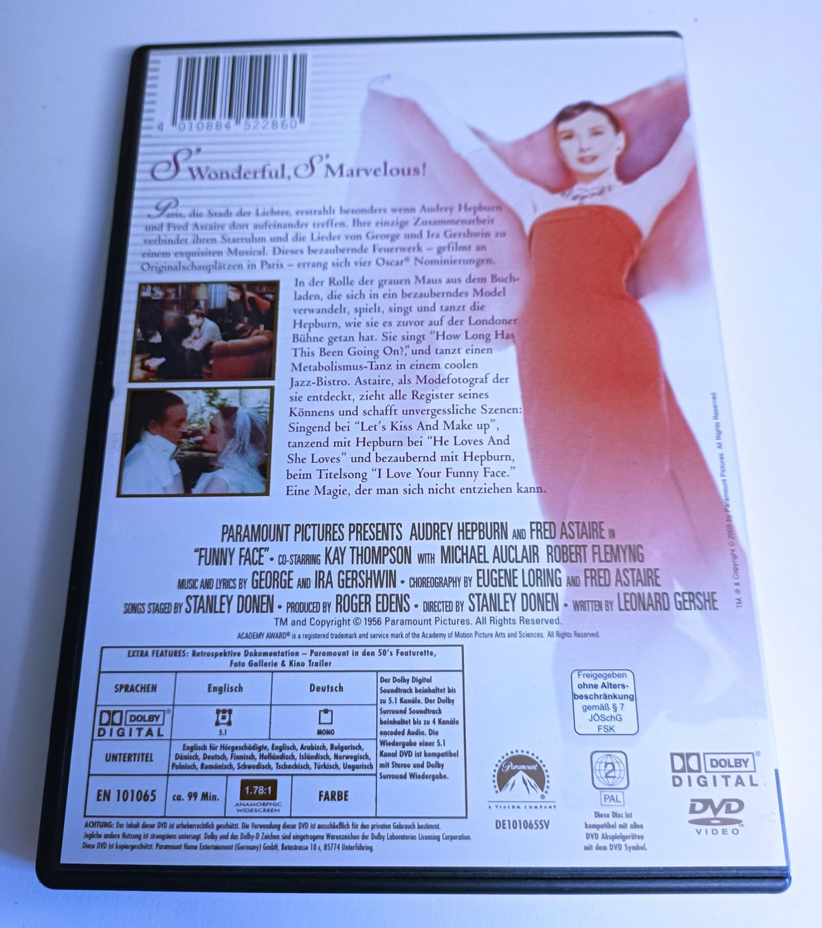 Tutti i DVDs: EIN SÜSSER FRATZ         Audrey Hepburn – Nuovo (secondo la descrizione) da Köniz venduto da Movieportal007 1