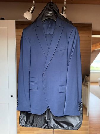 SARAR Interview Herrenanzug Gr. 46  Cerruti 1881   wie neu