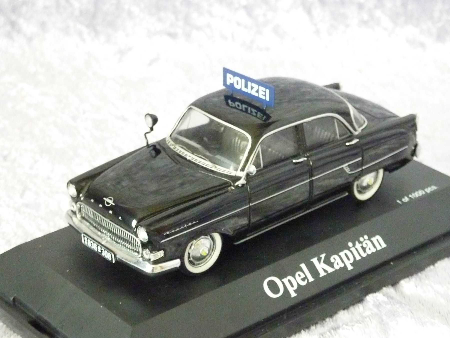 Schuco Modellini d'auto: Opel Kapitän Polizei 1:43 – Nuovo (secondo la descrizione) da Dürrenäsch venduto da modellautos4you 2