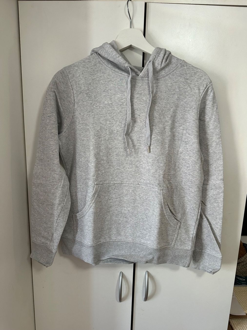 C&A Pullover & Sweatshirts: Kapuzenpullover C&A grau Groesse XS guter Zustand – Gebraucht aus Schaan von Hermine2018
