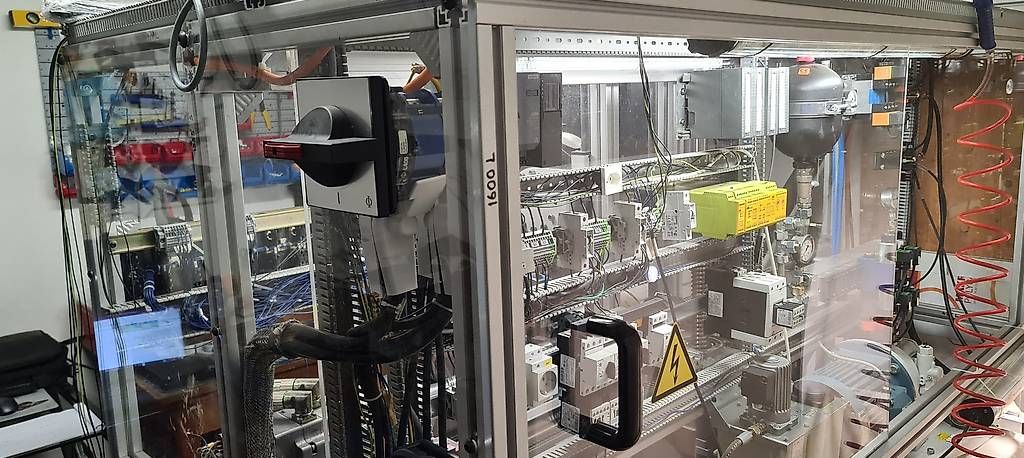 Toutes les machines: DREHMASCHINE Prototyp – D'occasion à Schaffhausen par DrNo8088 1