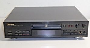 Pioneer Registratori: Pioneer PDR 555 RW CD  Recorder – Usato da Trimbach venduto da SABO-61 1