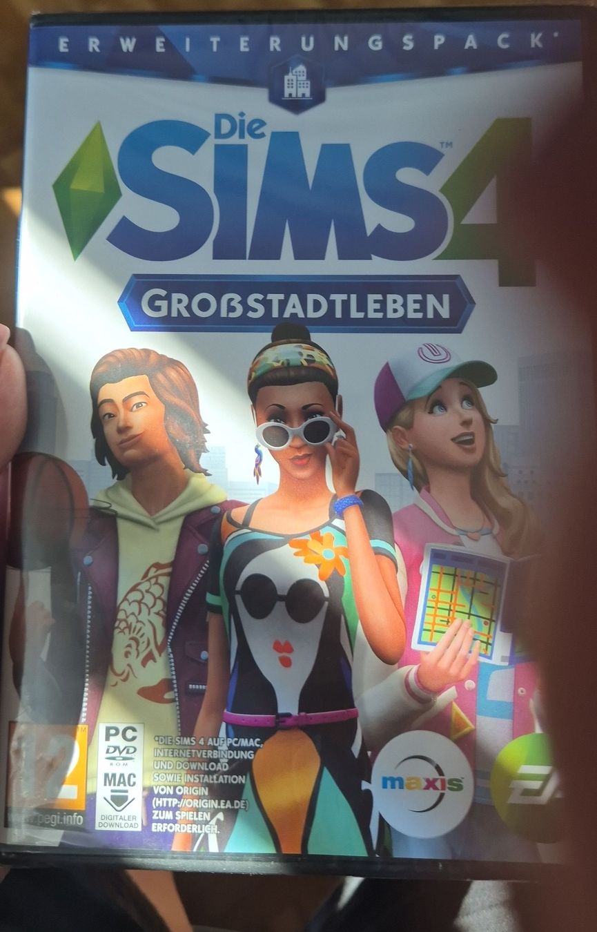 PCs: Die Sims 4 Grosstadtleben Erweiterungspack PC/MAC NEU – Neu und originalverpackt aus Birsfelden von Lexxi28
