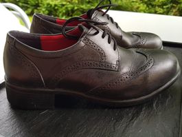 Damenschuhe Gr. 37 -  Neuwertig     /   74