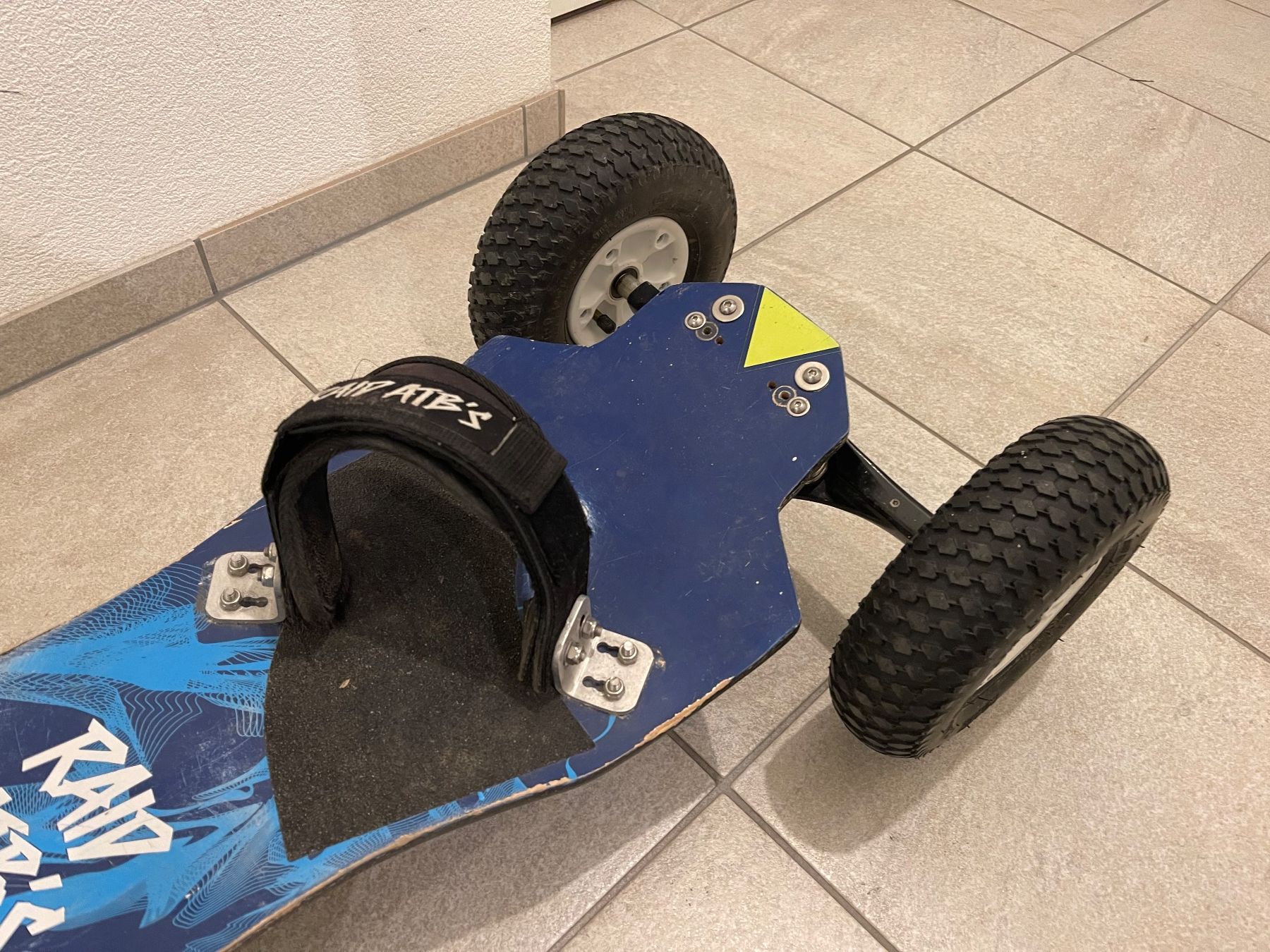 Skateboards: Raid ATB‘s Thief Mountainboard Landboard Kite – Usato da Naters venduto da tob_6x2m 4
