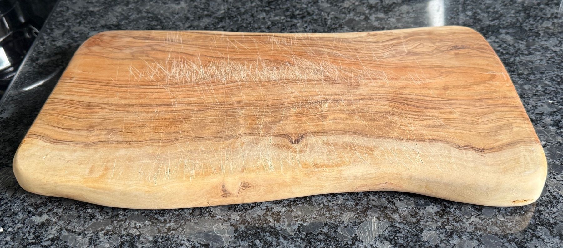 Elettrodomestici da cucina: Oliven Holzschneidebrett – Usato da Samedan venduto da Gischpel25 2