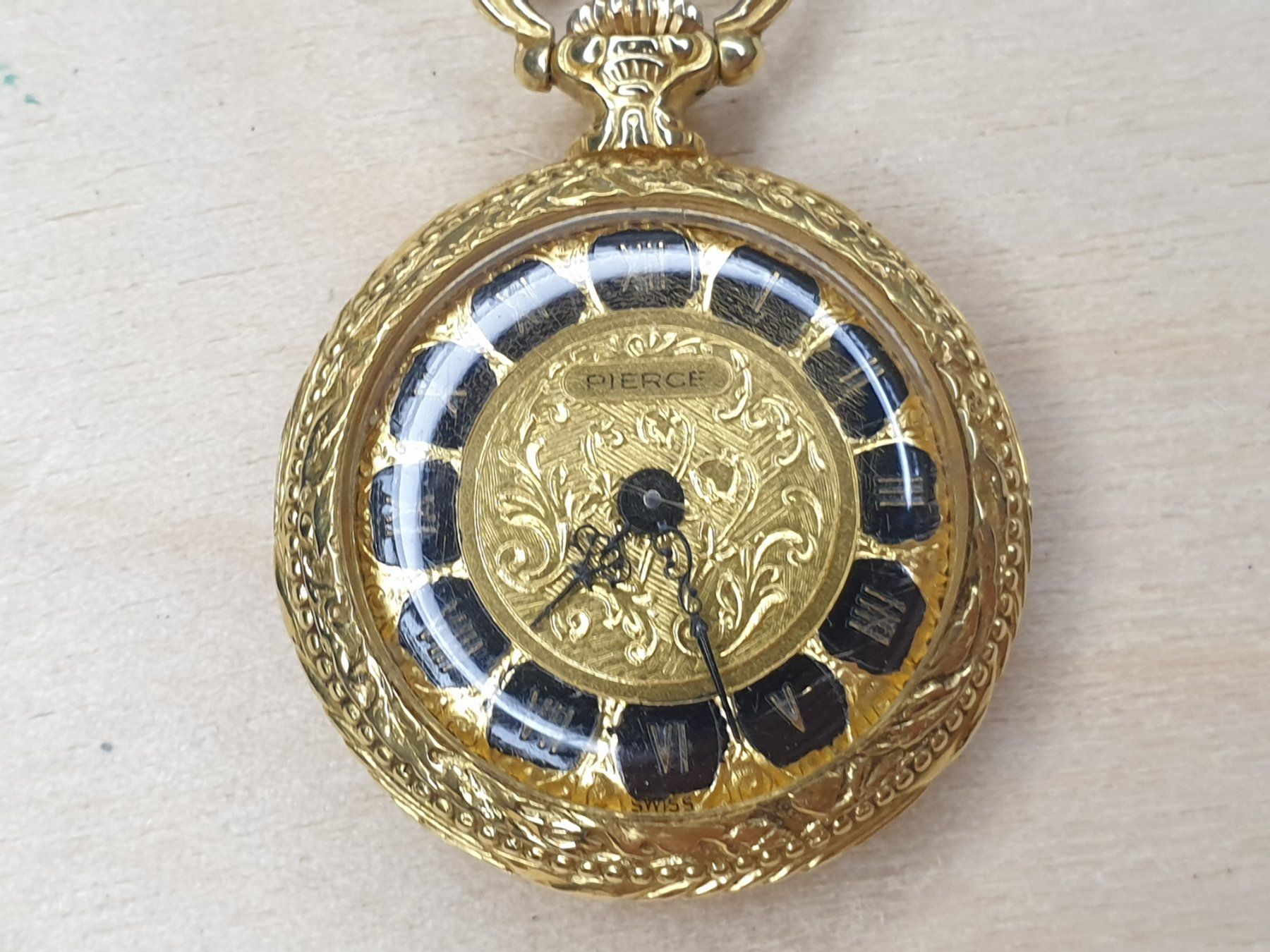 Orologi: Montre pendentif Pierce 25mm – Usato da Posieux venduto da Csardas. 1