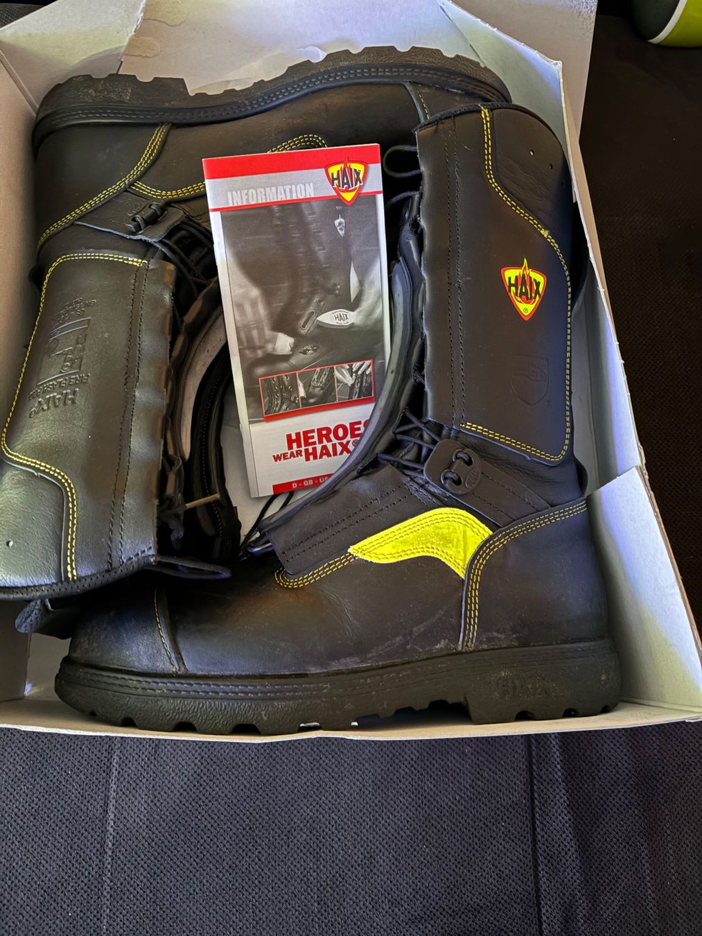 Haix Scarpe da uomo: Feuerwehrstiefel HAIX Grösse 45 – Usato da Schübelbach venduto da S1CH 3