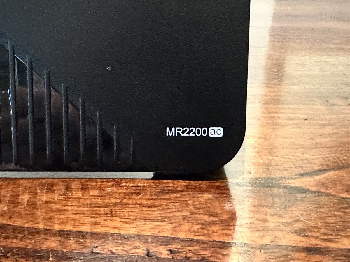 Synology Modem & Router: Synology MR2200ac wireless mesh Router – Usato da Jona venduto da Femo36 1