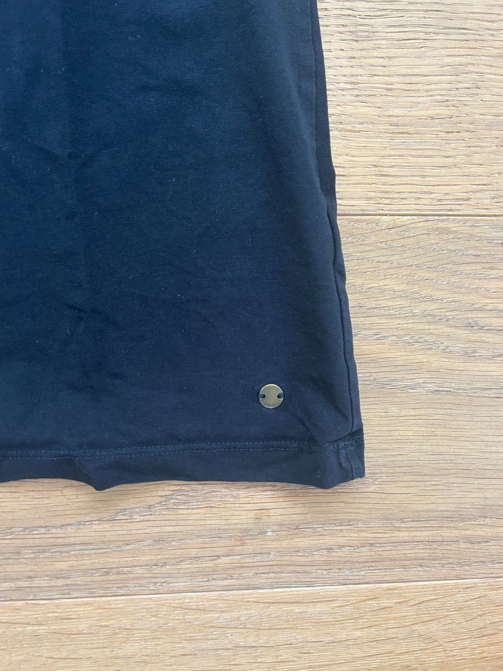 Esprit T-shirt: Damenshirt ESPRIT schwarz L – Usato da Grub AR venduto da DukeStatham 3