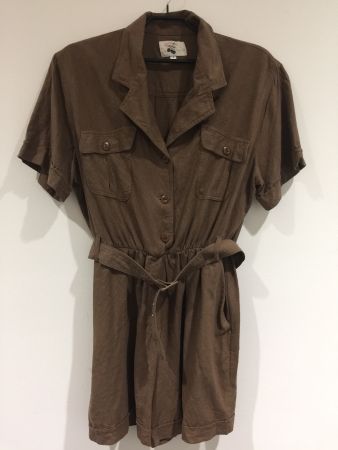 Vintage Bourette Seide Kurzarm Jump Suit kurz braun Gr L