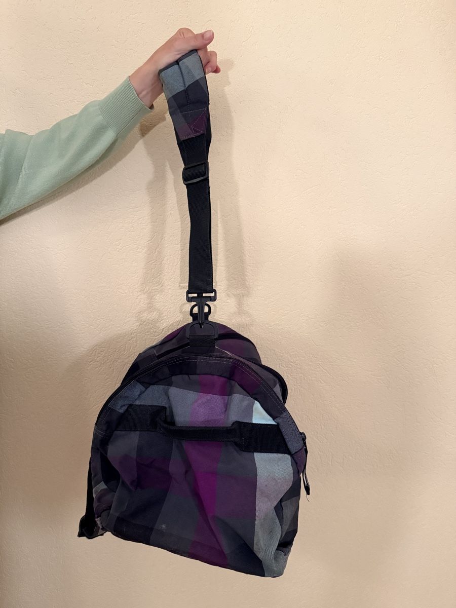 Dakine Kindertaschen: Trainingstasche Kinder – Gebraucht aus Muotathal von sin_pdj6 1