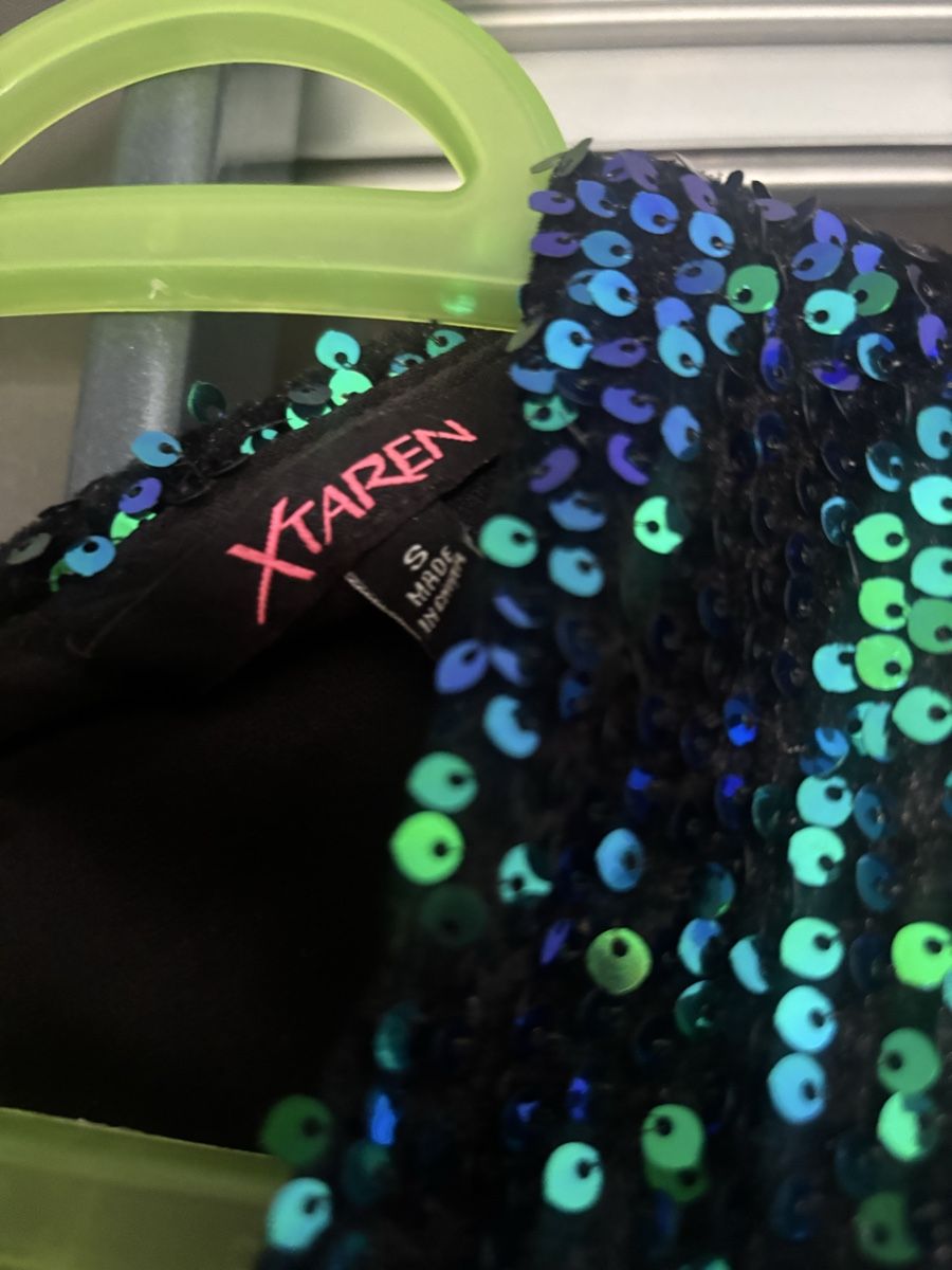 Vestiti: helles Kleid mit Pailletten – Usato da Zell LU venduto da AliAli24 5