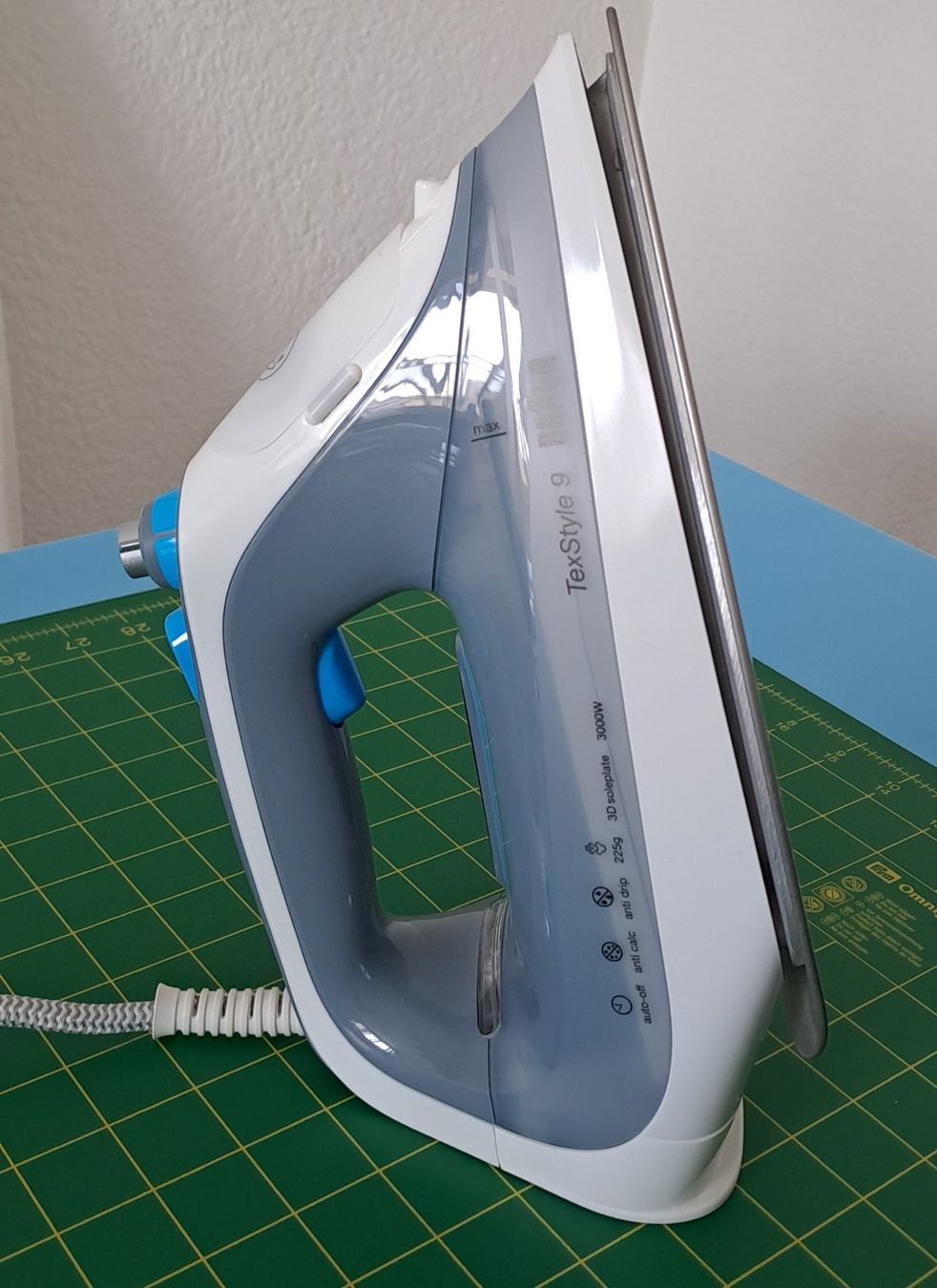 Braun Ferri da stiro: Dampfbügeleisen  Braun TexStyle 9 – Usato da Biel/Bienne venduto da evp_d2tm 1