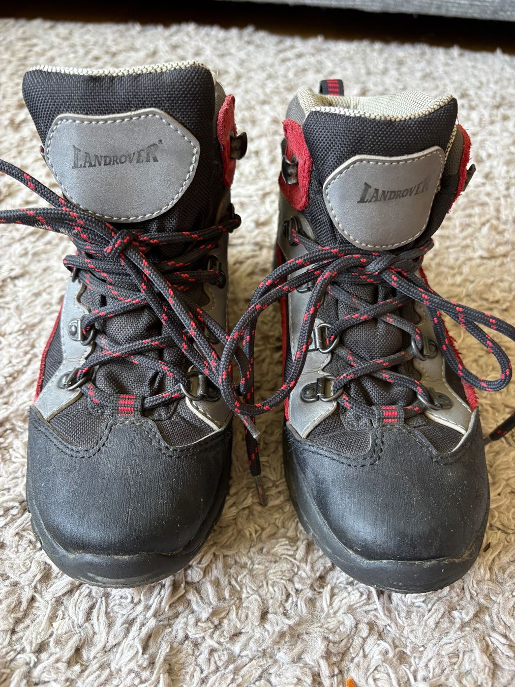 Scarpe da uomo: Kinder Wanderschuhe Gr 34 – Usato da Aarau venduto da stellabianca 1