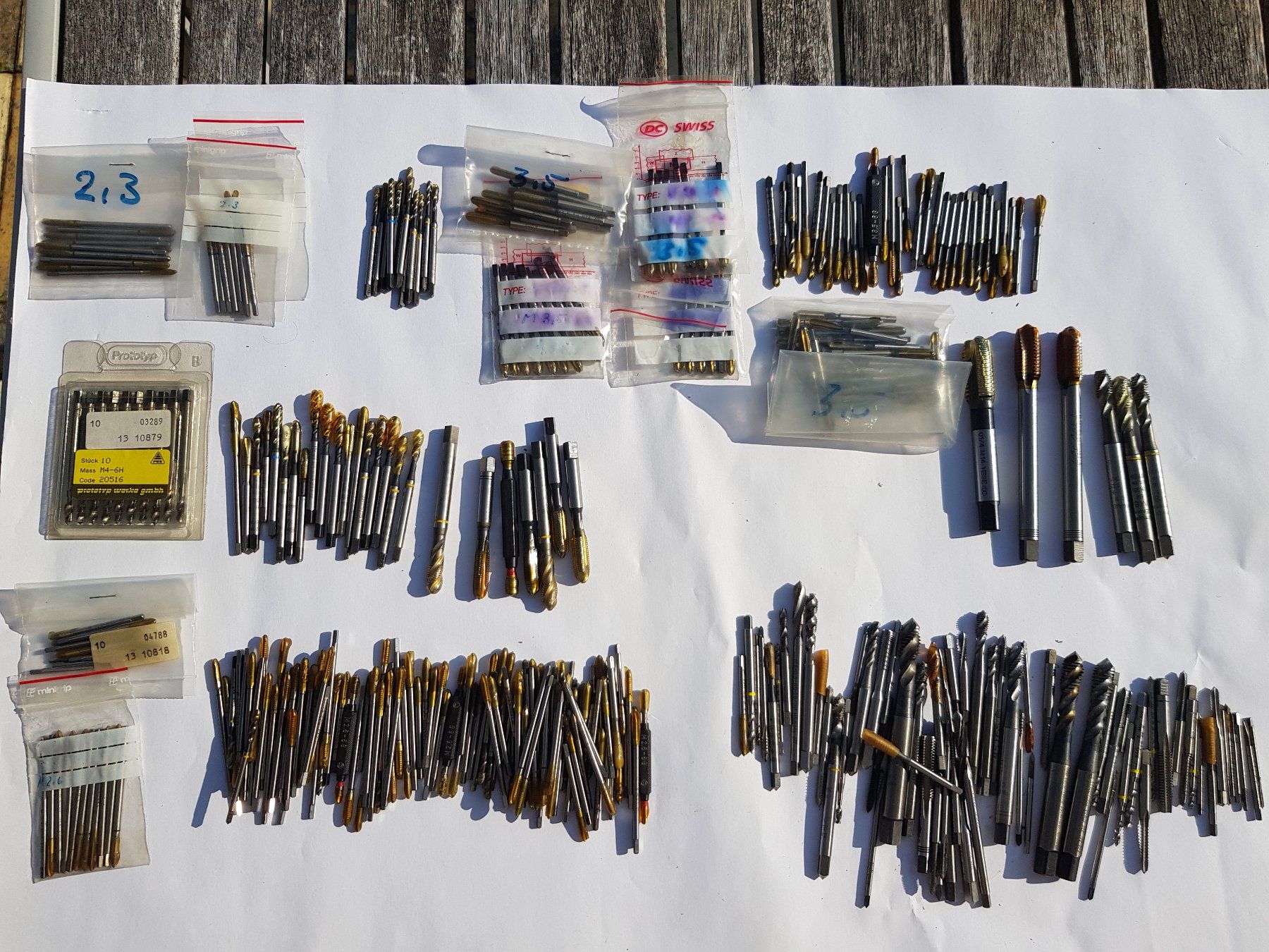 Tous les outils: Posten Gewindebohrer metrisch mit ca. 450 Gewindebohrern – D'occasion à Jona par dampfnuggi 1