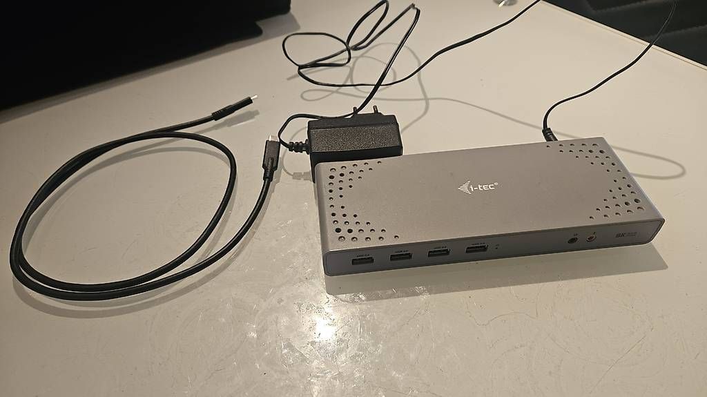 Docking station: i-tec USB Dual Display Docking Station – Usato da Zürich venduto da tobigs
