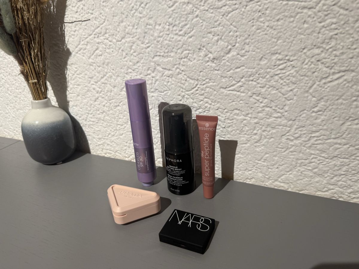 Make-up: Tarte, Prada, Nars, Sephora et Essence make-up set – Gebraucht aus Missy von meduse18