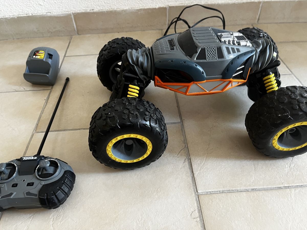 RC Modellbau: Tonka ferngesteuertes Auto gebraucht – Gebraucht aus Eschlikon TG von Airmix 2