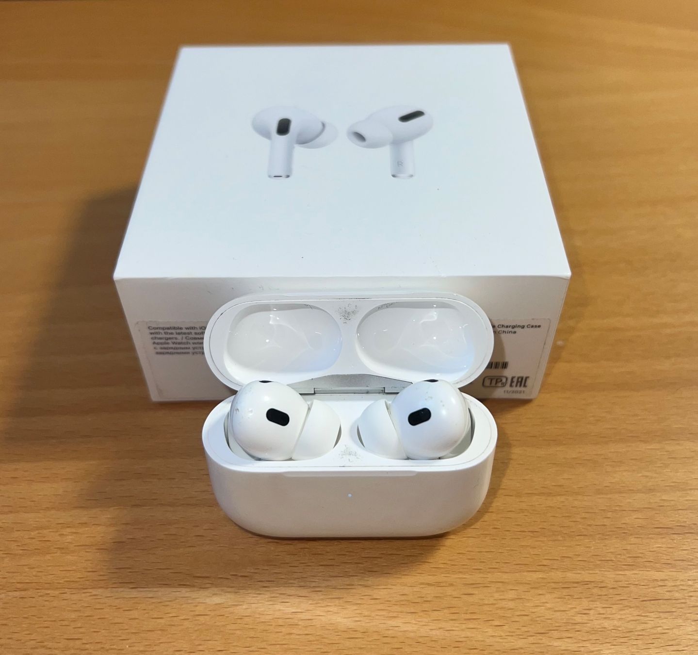 Apple Kopfhörer: AirPods Pro 2 – Defekt aus Zürich von ped_wqb9 1