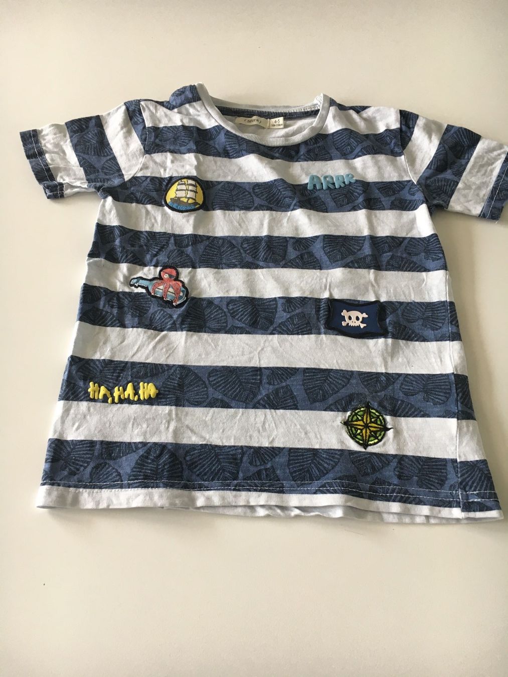 Camicie, T-shirt & Polo: Shirt kurzarm von Sfera Grösse 104-110 – Usato da Dällikon venduto da dahi1