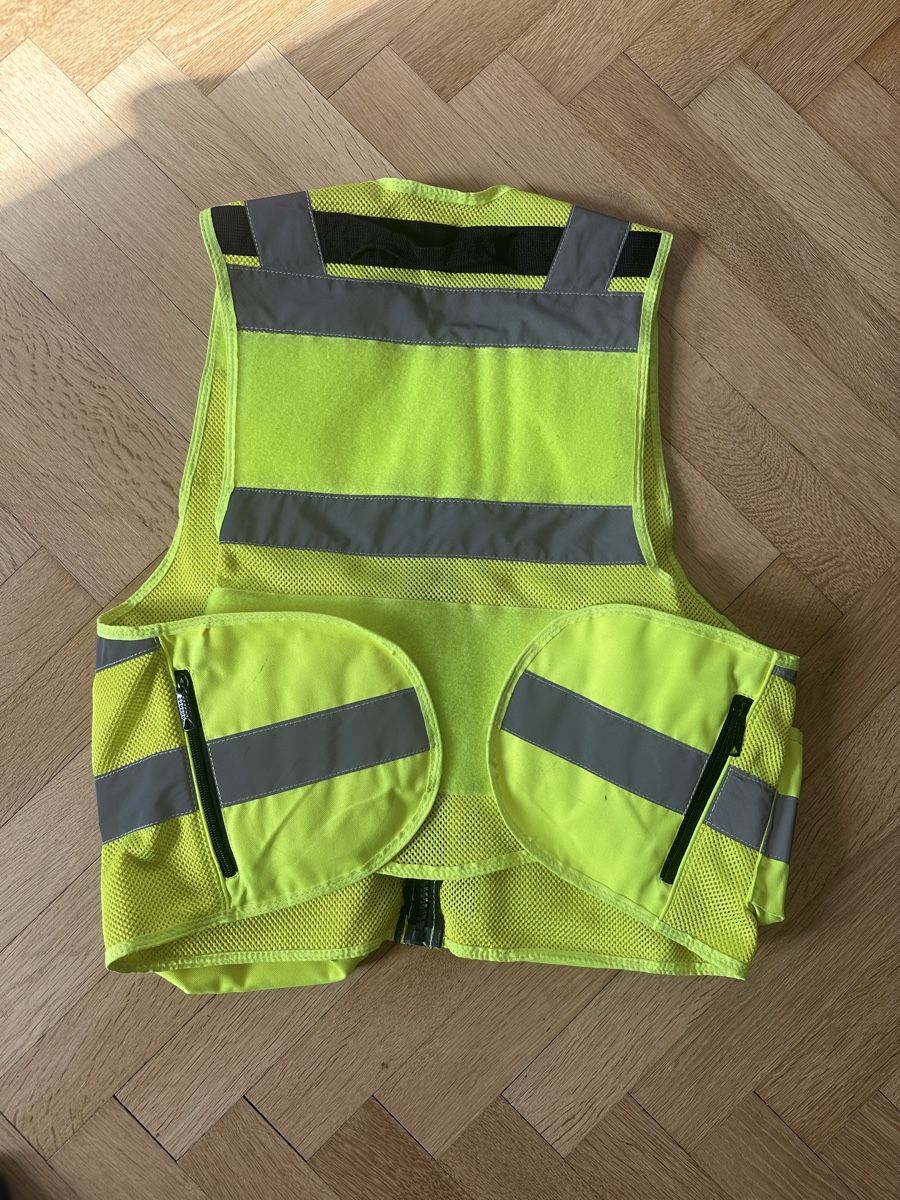 Gilet & Giacche: Einsatz/ Leuchtweste – Usato da Solothurn venduto da phi_9kkm 1