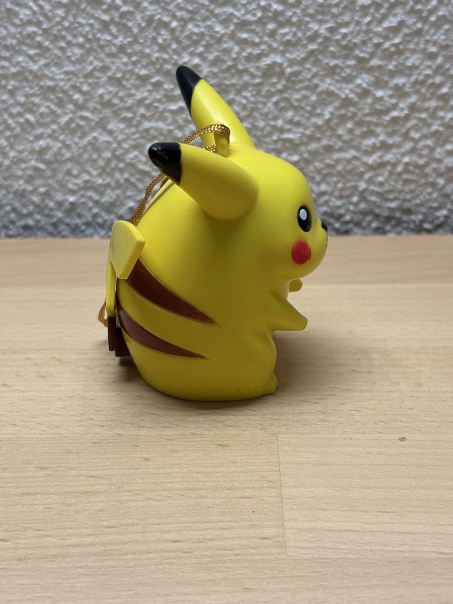 Pokémon Figuren: Pikachu Anhängerfigur Nintendo 1999 – Gebraucht aus Zwillikon von  1