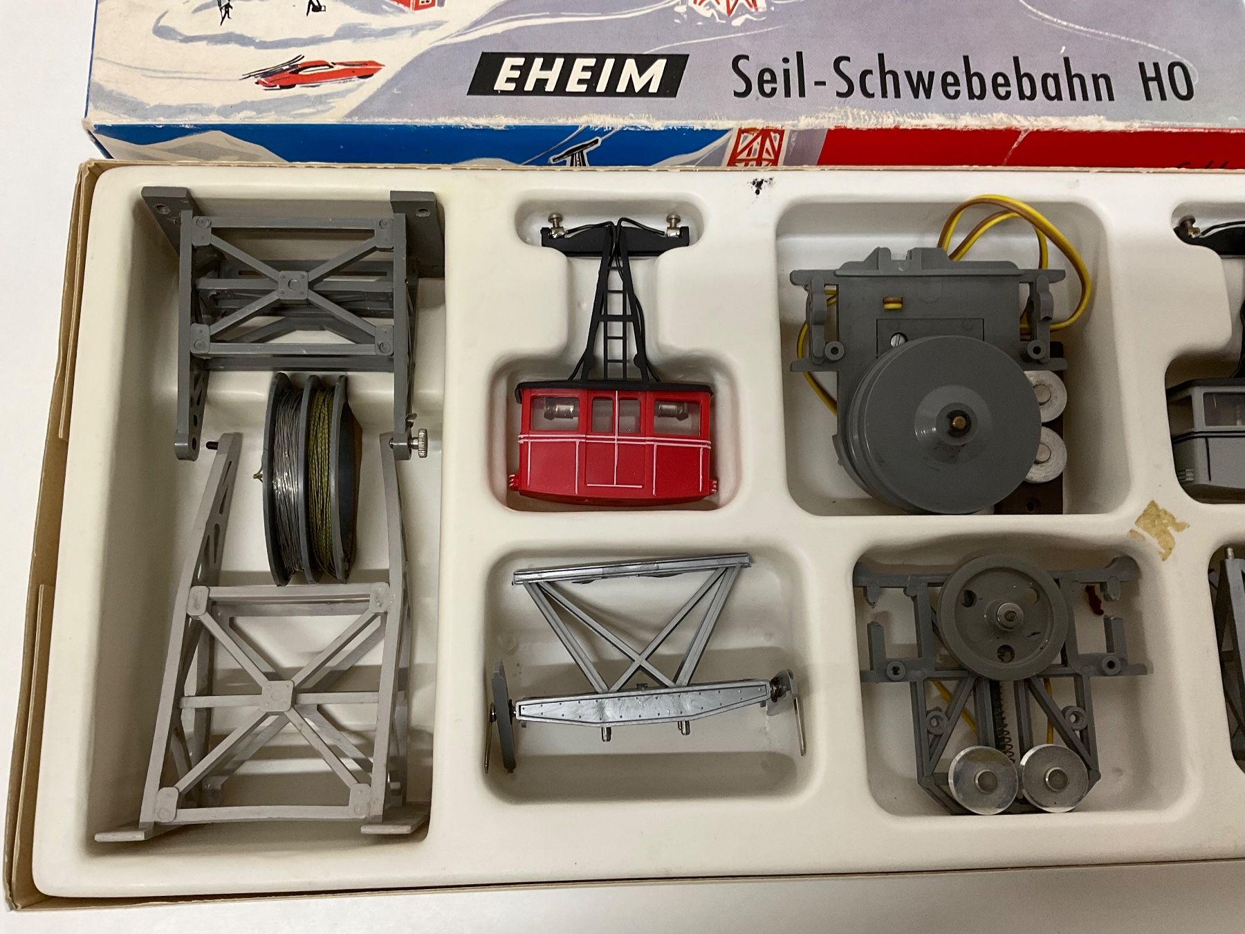 Eheim Modellini di ferrovie: Eheim Seil-Schwebebahn HO Set 200, Bespielt mit OVP – Usato da Chur venduto da Chur75 2
