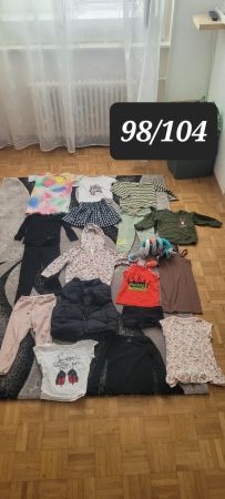 19 articles  vêtements fille Zara/Gap/ H&M taille 98/104