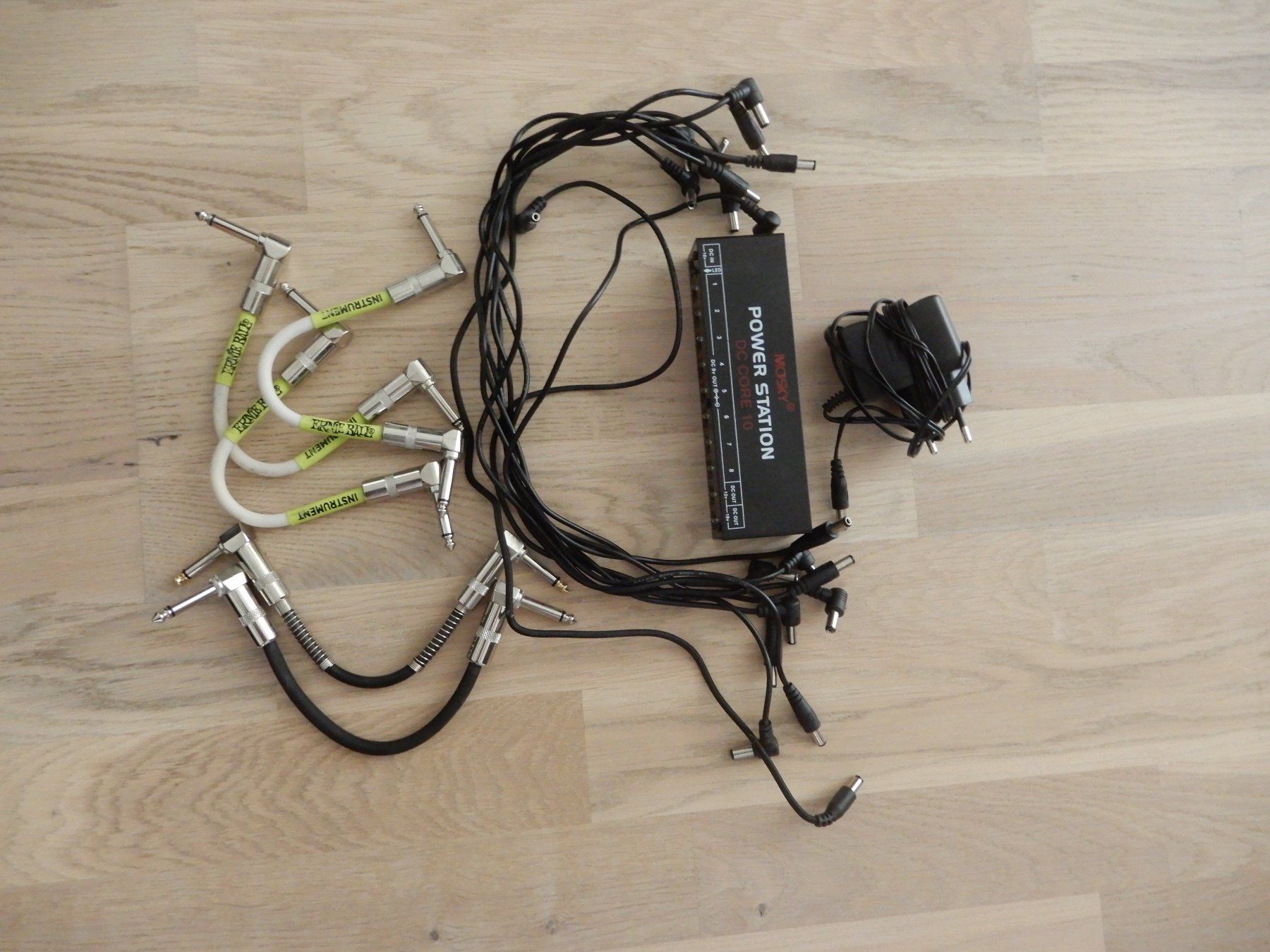 Instruments de musique: Power Station für Effect pedals – D'occasion à Volketswil par asda 3