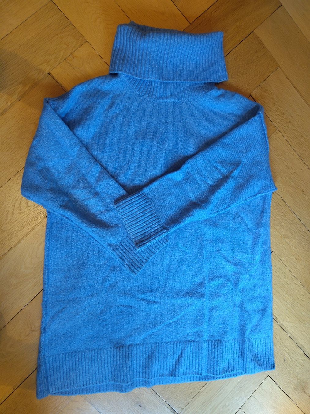 Mango Pulls & Sweat-shirts: Pullover – D'occasion à Bern par Linii