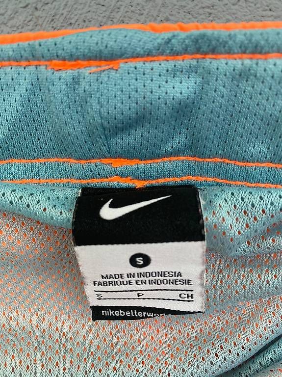 Nike Costumi da bagno: Nike Badehose Herren Gr. S Orange – Usato da Glarus venduto da Iroccinha 1
