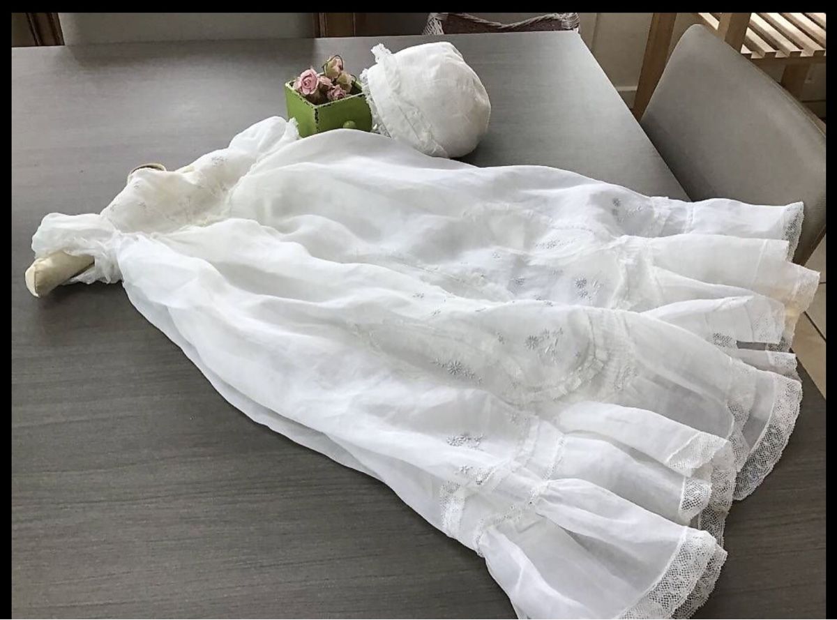 Vestiti & Gonne: Taufkleid – Usato da Plan-les-Ouates venduto da Cassero