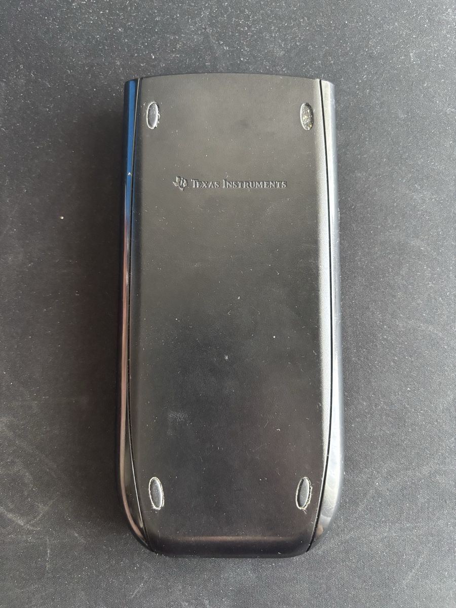Texas Instruments Taschenrechner: ti-89 titanium taschenrechner – Gebraucht aus Langnau am Albis von CollectingCoRe 1