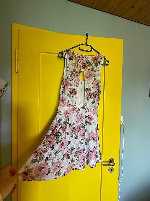Vestiti: Damenkleid Gr.S/M – Usato da Biberist venduto da LASCHINDELEGI 1